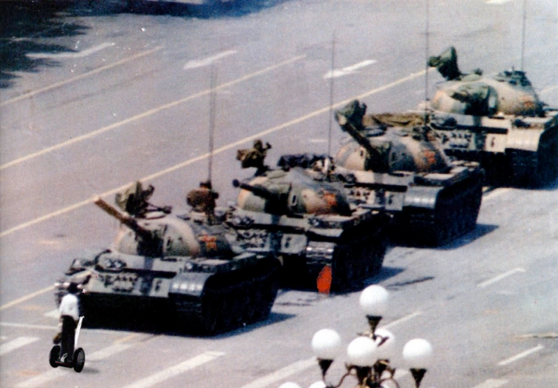 Illustration for article titled 86 Iconic Images Ruined With Technology